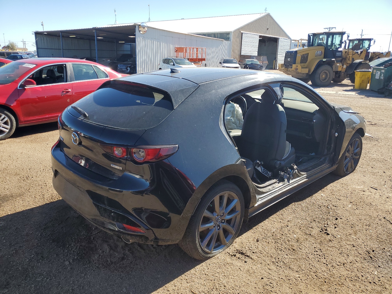 JM1BPAMM2K1118202 2019 Mazda 3 Preferred