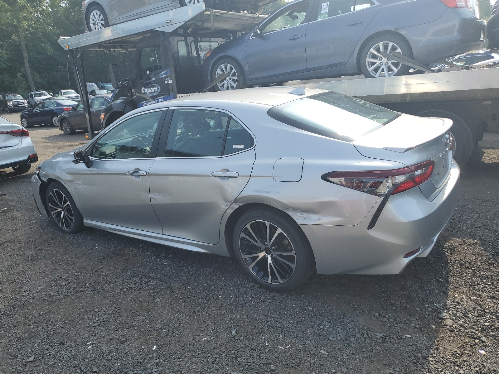 2022 Toyota Camry Se vin: 4T1G11AK5NU045948