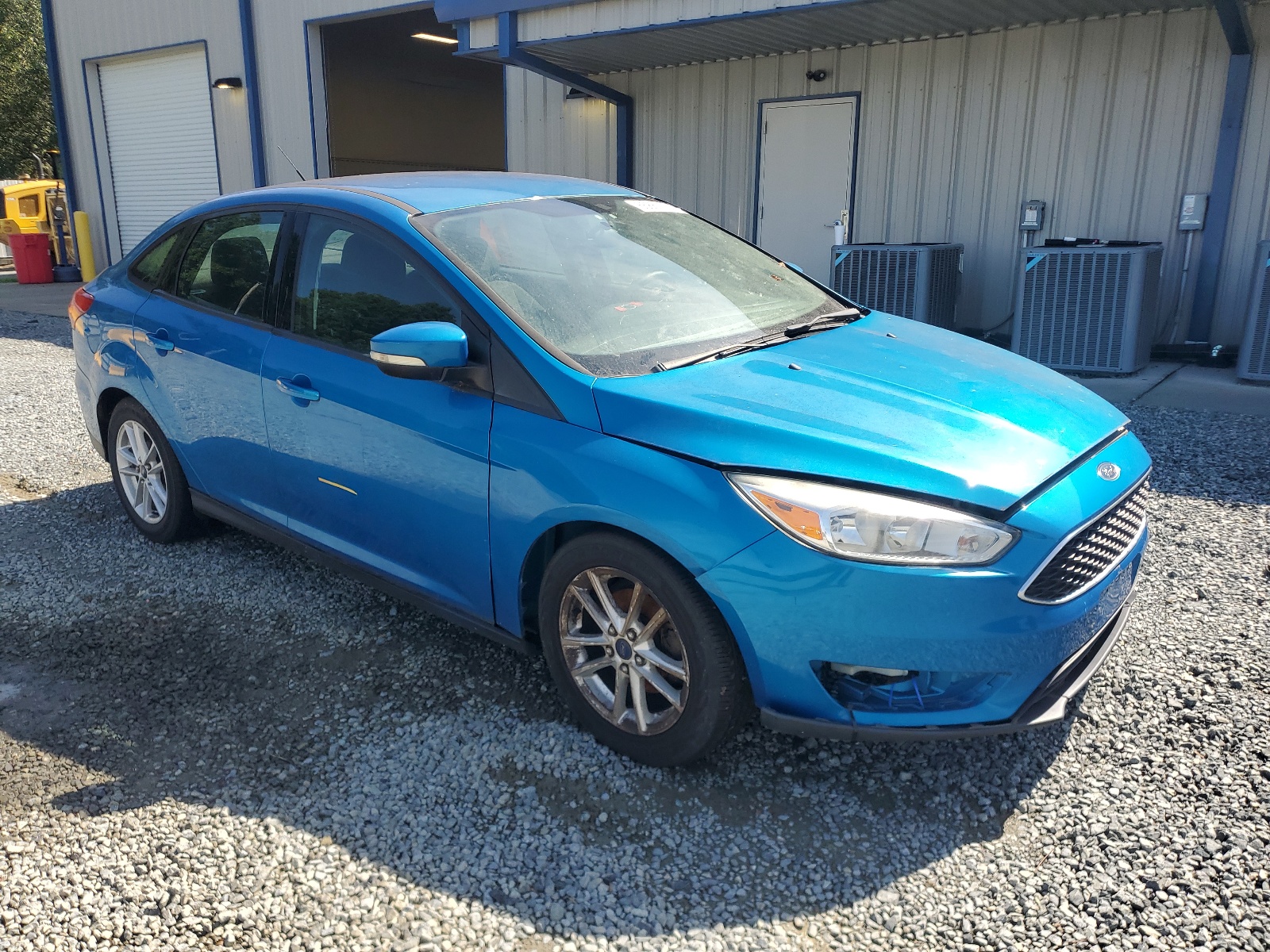 2015 Ford Focus Se vin: 1FADP3F24FL235019