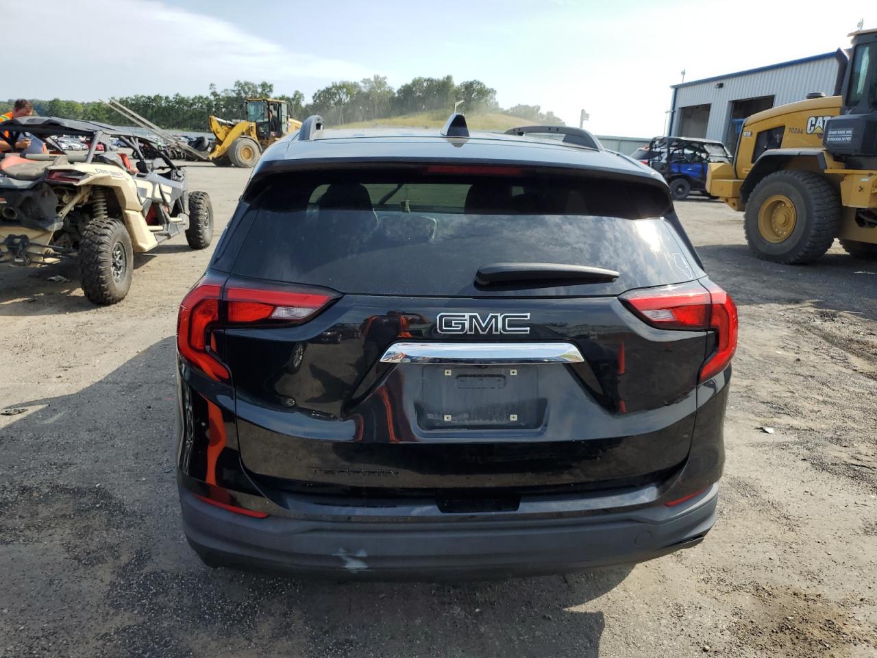 3GKALMEV8JL158411 2018 GMC Terrain Sle