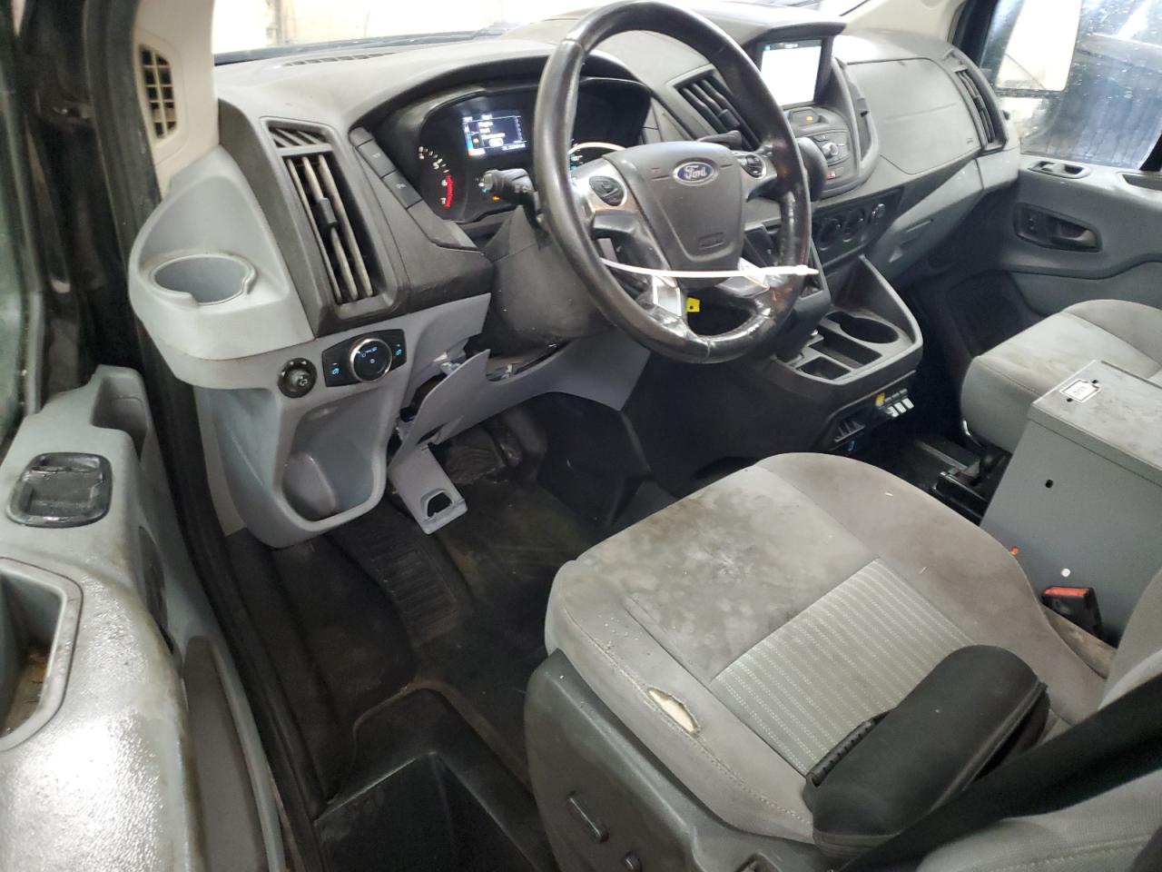 2016 Ford Transit - Image 8