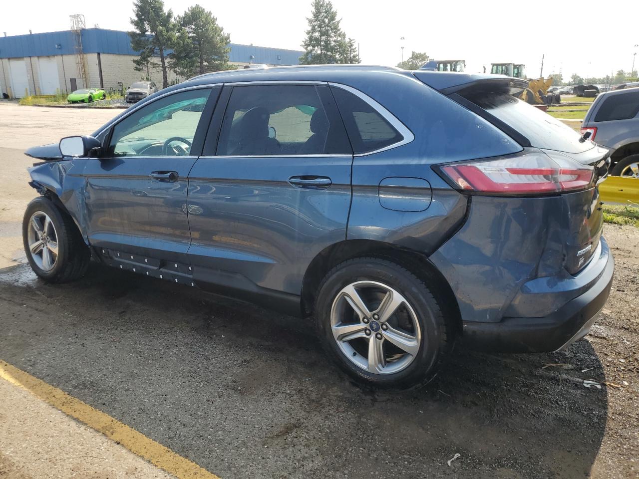 2FMPK4J98KBB12734 2019 FORD EDGE - Image 2