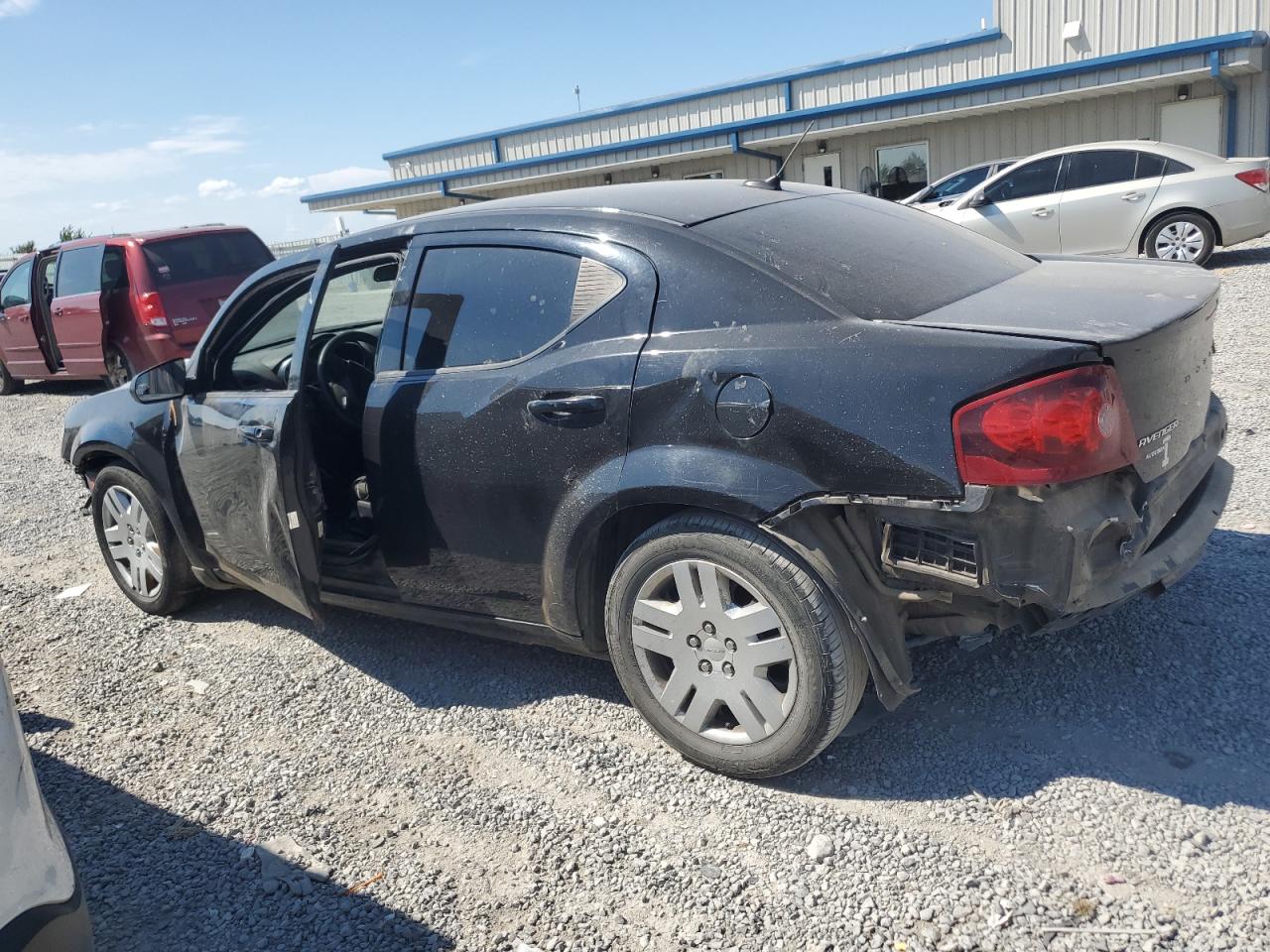 2012 Dodge Avenger - Image 2