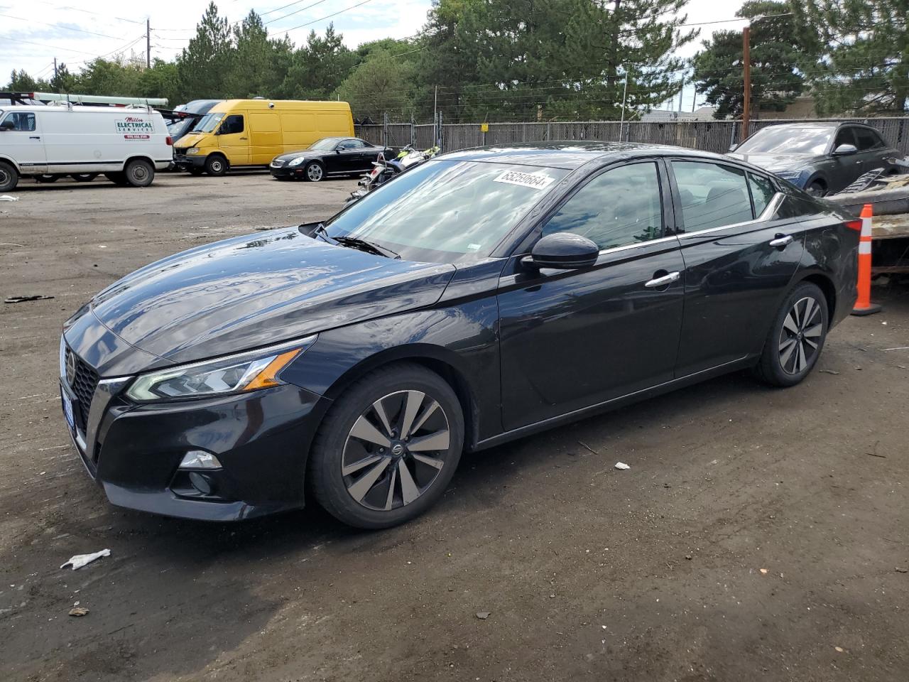 1N4BL4EVXKC166545 2019 NISSAN ALTIMA - Image 1