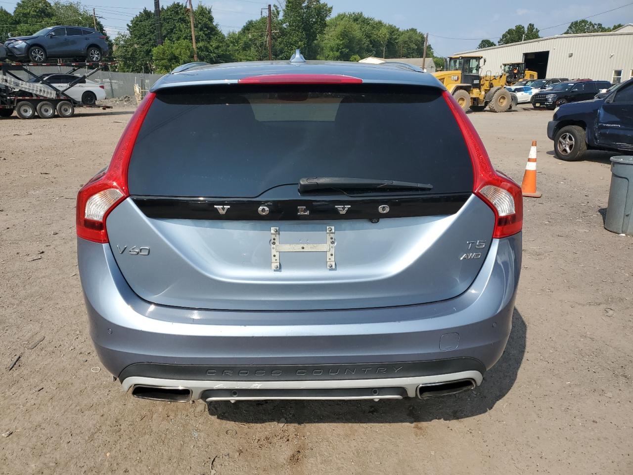 2018 Volvo V60 Cross Country Premier VIN: YV440MWK1J2057165 Lot: 67337084