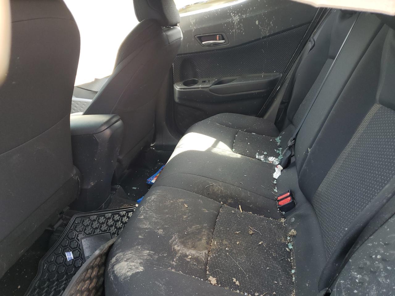 2018 Toyota C-Hr Xle VIN: NMTKHMBX4JR063831 Lot: 65143084