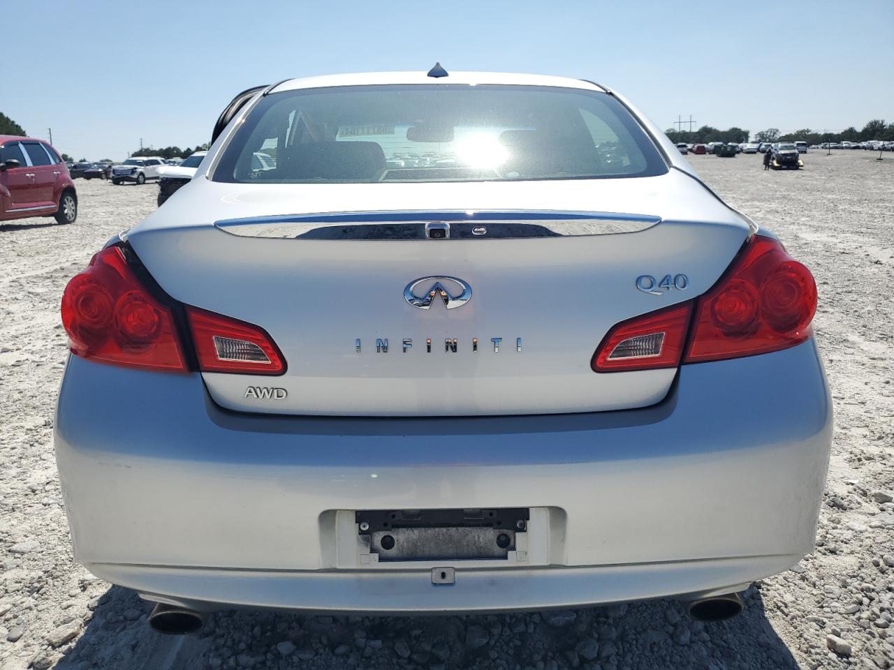 JN1CV6AR4FM650629 2015 Infiniti Q40