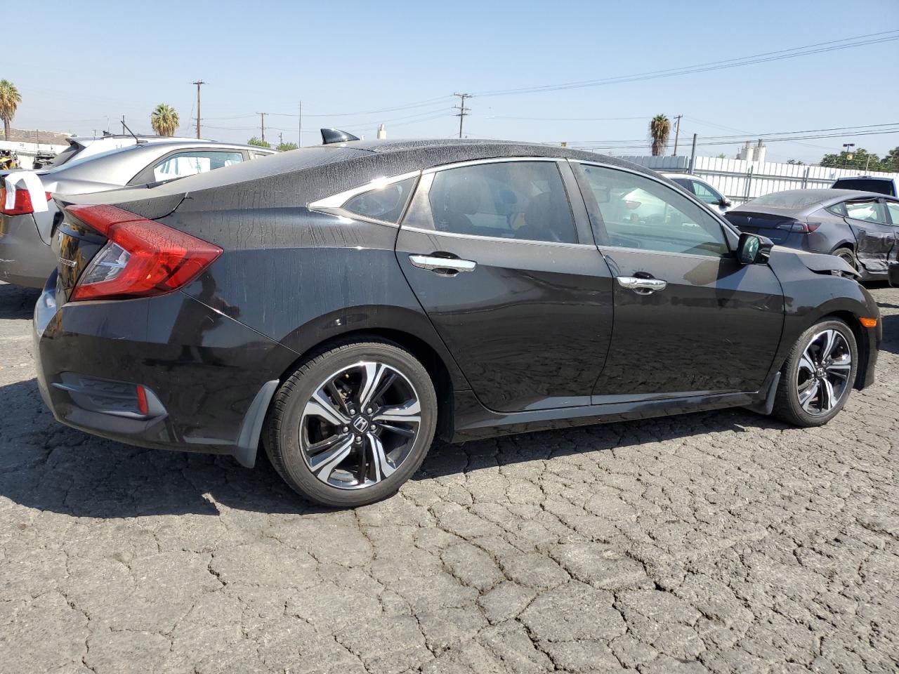 2HGFC1F94GH643472 2016 Honda Civic Touring