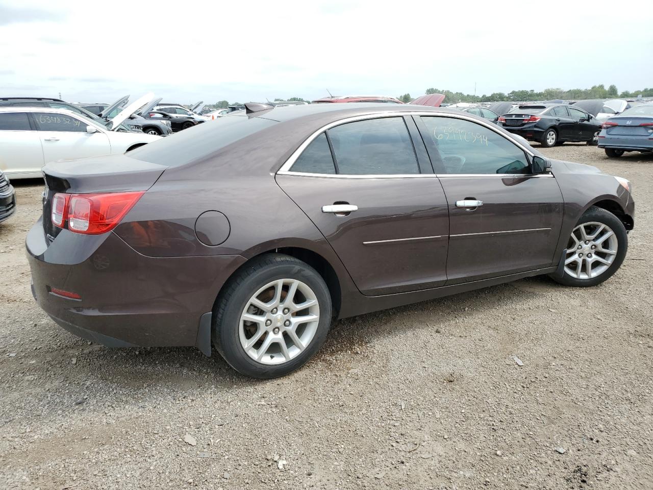 VIN 1G11C5SL8FF340334 2015 CHEVROLET MALIBU no.3