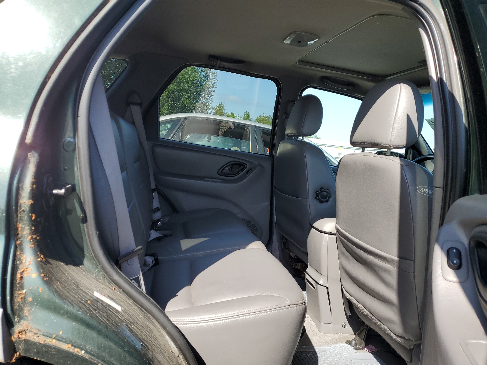 1FMCU04172KA69355 2002 Ford Escape Xlt