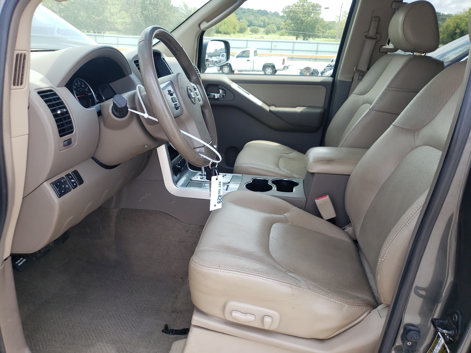 5N1AR18B88C607565 2008 Nissan Pathfinder S