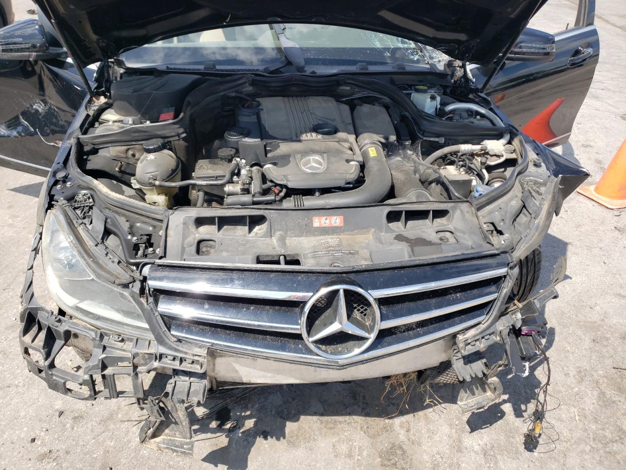 WDDGF4HB5EA953529 2014 Mercedes-Benz C 250