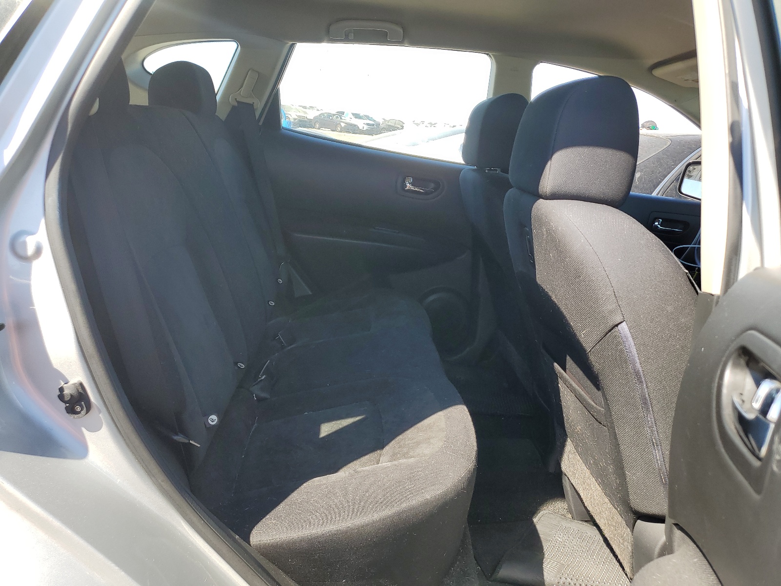 JN8AS5MV5AW110630 2010 Nissan Rogue S