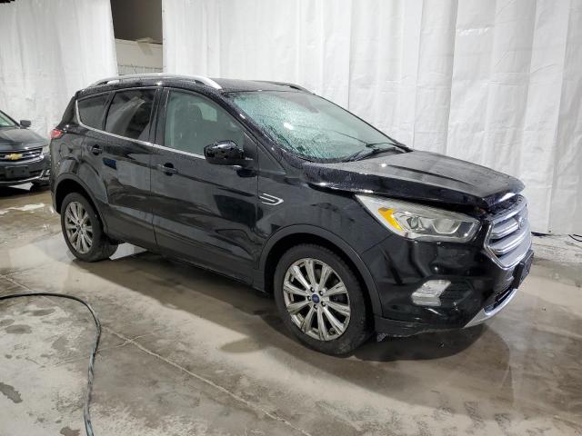  FORD ESCAPE 2017 Черный