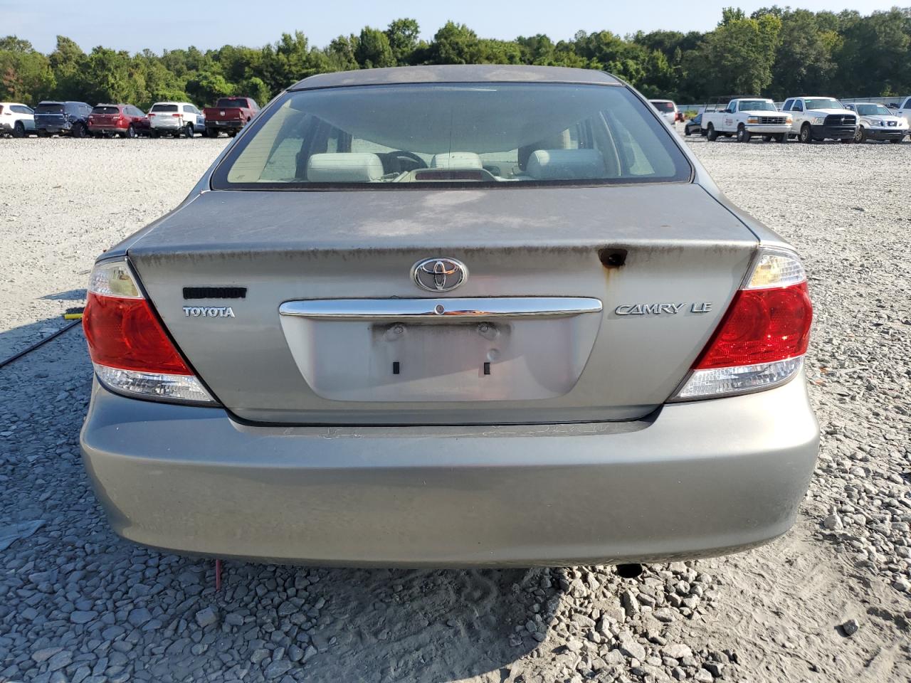 2005 Toyota Camry Le VIN: 4T1BE30K15U601555 Lot: 68677124