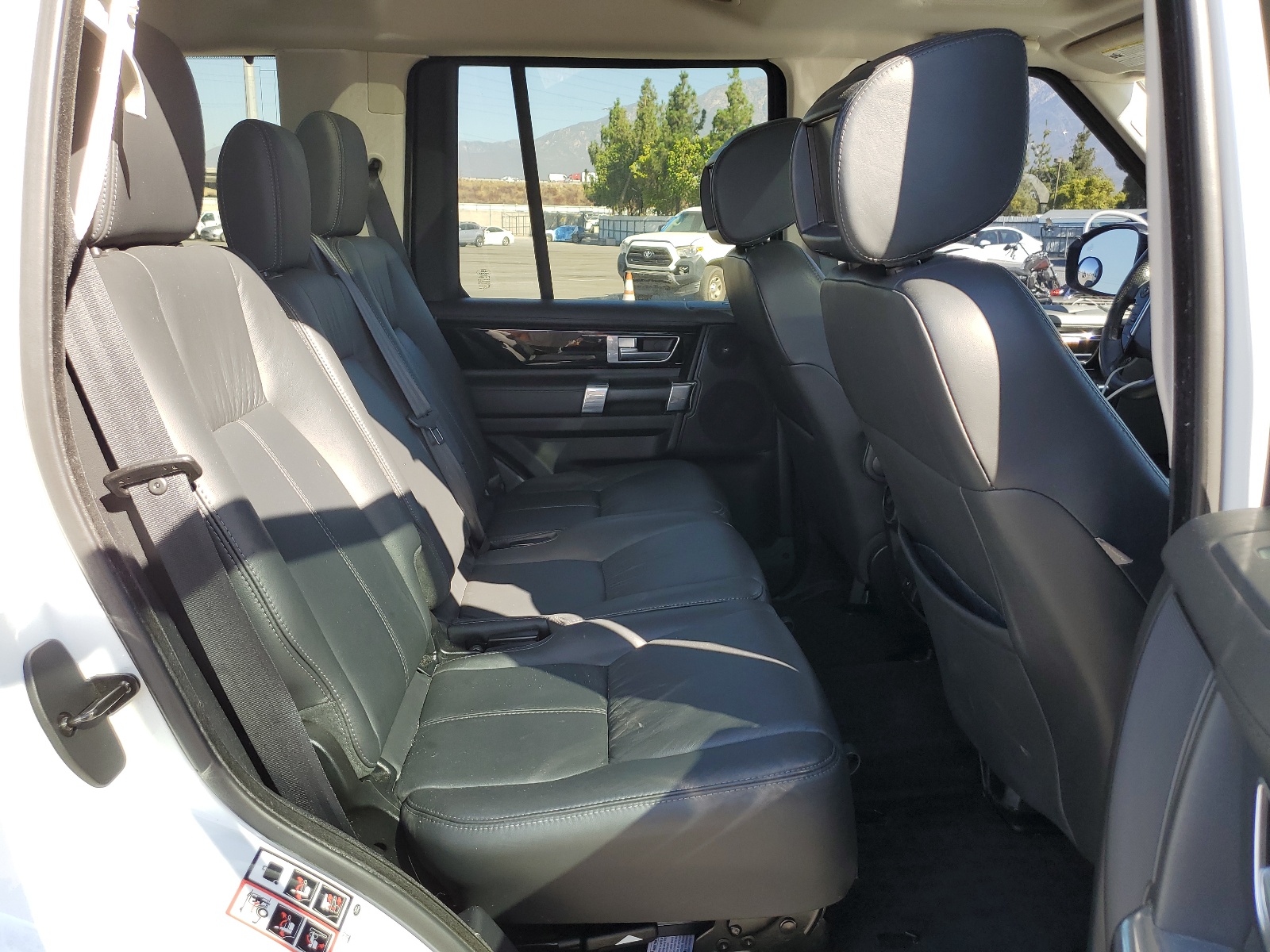 SALAK2V67GA802629 2016 Land Rover Lr4 Hse Luxury