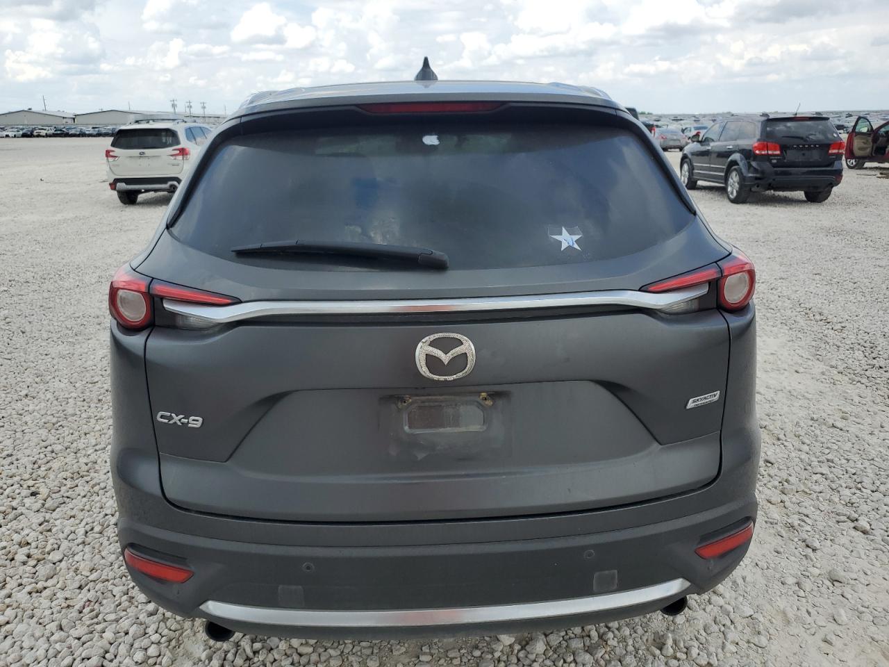 2018 Mazda Cx-9 Grand Touring VIN: JM3TCADY1J0200100 Lot: 68703284