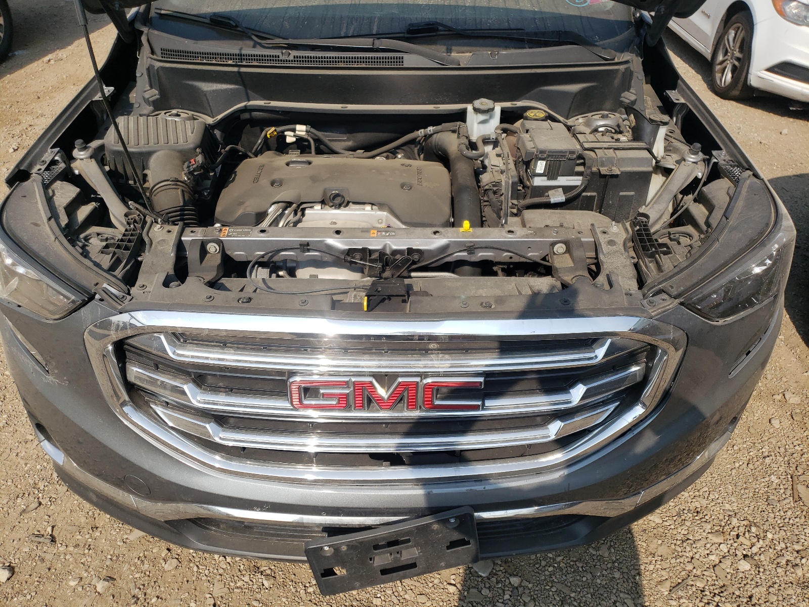 3GKALVEXXJL305089 2018 GMC Terrain Slt