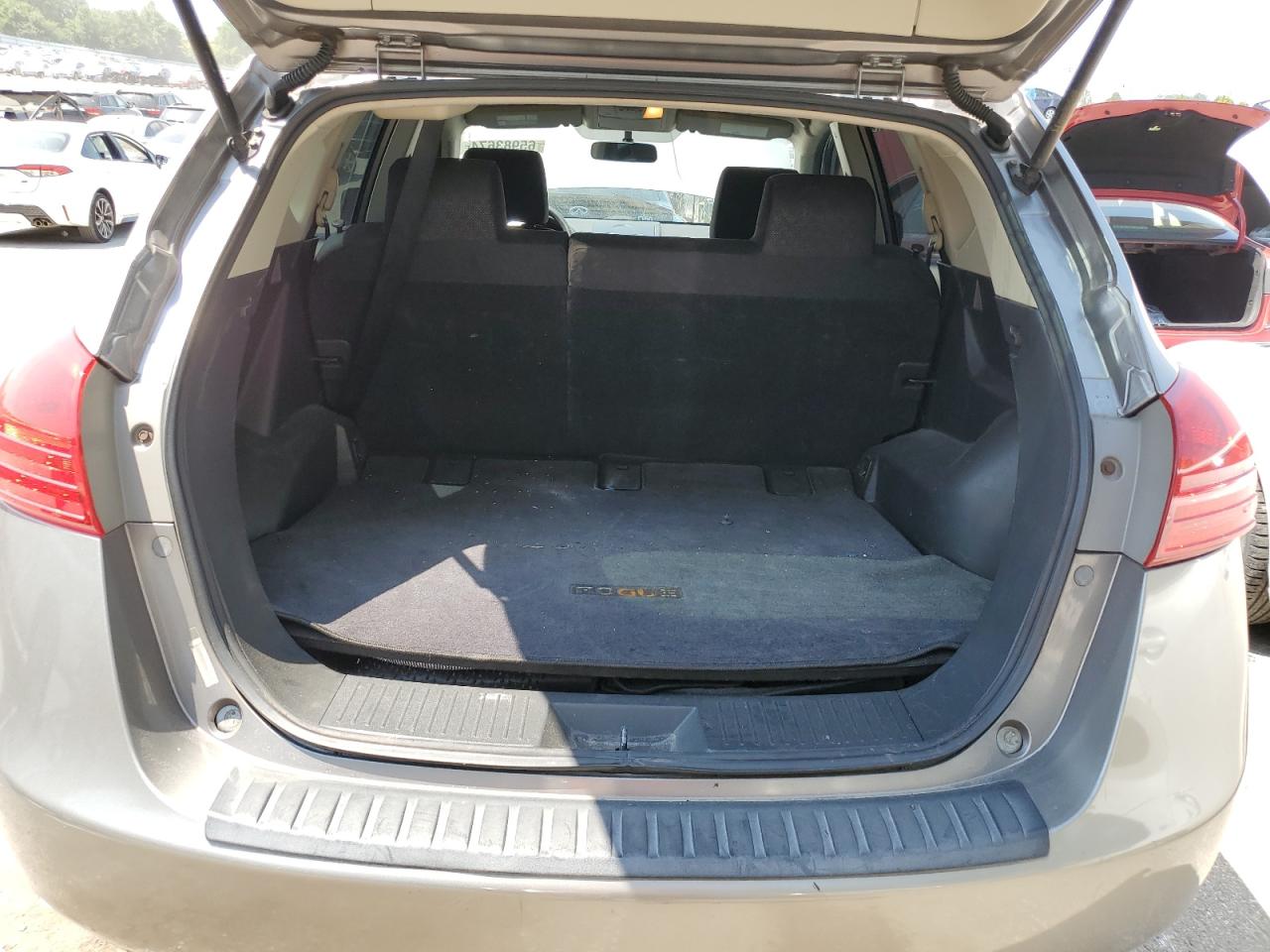 2008 Nissan Rogue S VIN: JN8AS58T88W013621 Lot: 65983674