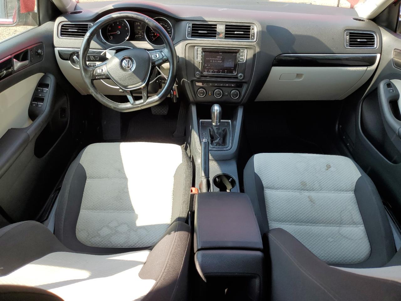 2016 Volkswagen Jetta Comfortline VIN: 3VWD07AJ3GM417229 Lot: 65686234