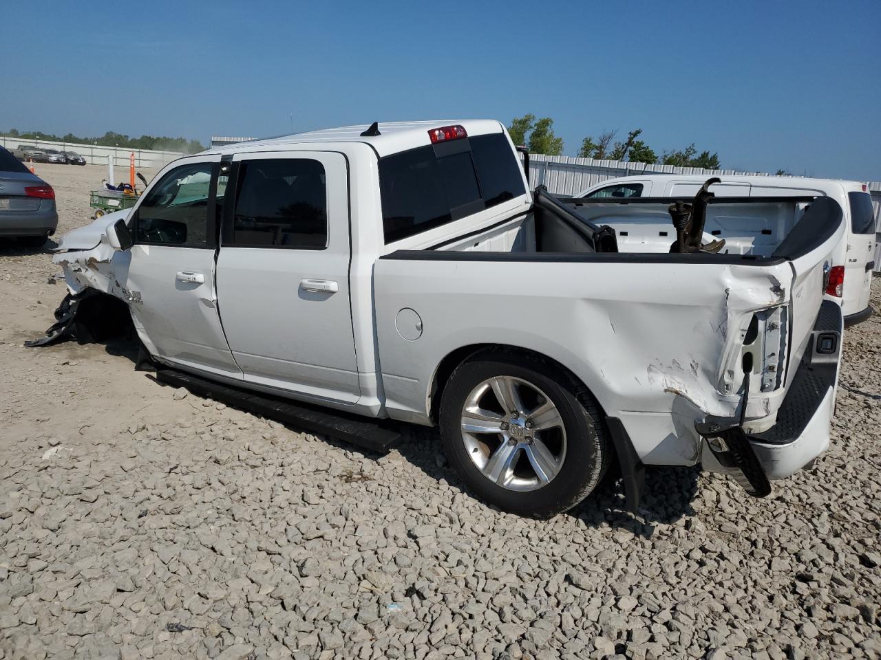 2015 Dodge RAM - Image 2