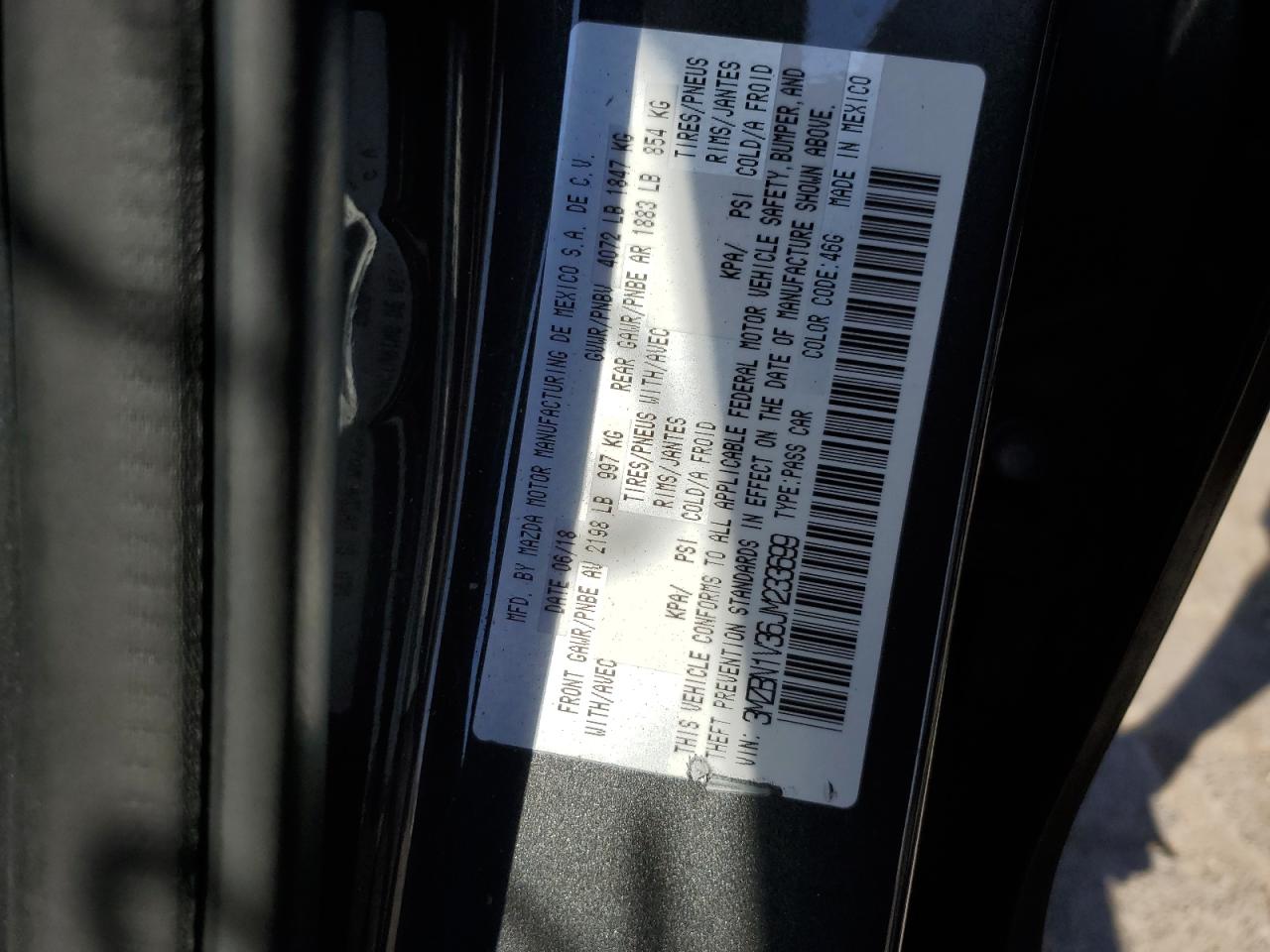 2018 Mazda 3 Touring VIN: 3MZBN1V36JM233699 Lot: 66152654