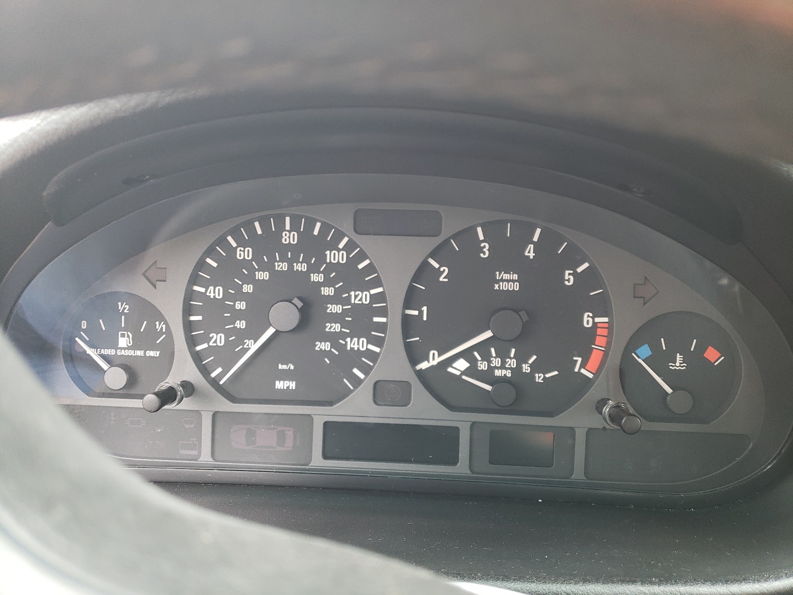 WBAAV33421FU80785 2001 BMW 325 I