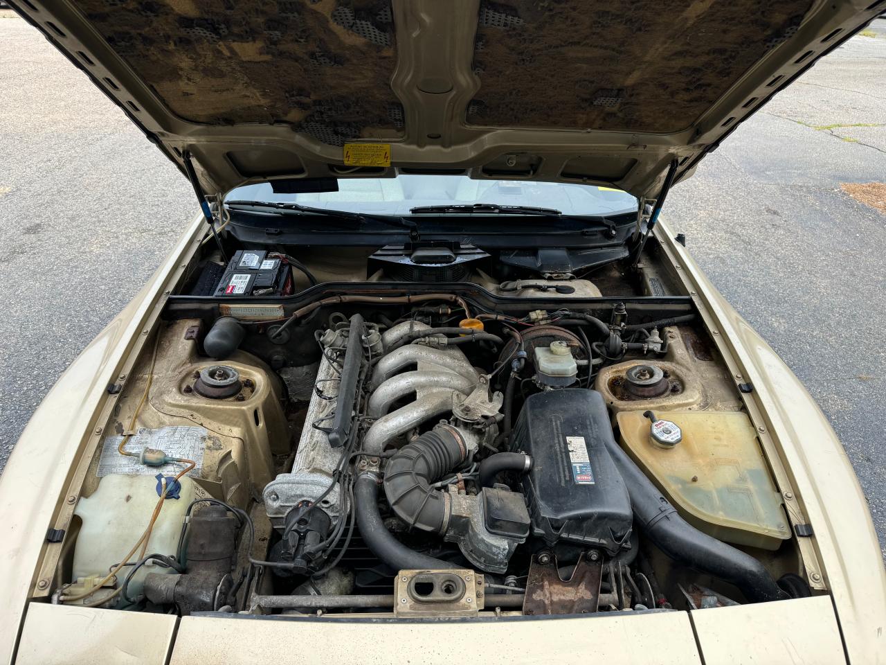 1983 Porsche 944 VIN: WP0AA0943DN464383 Lot: 68284174