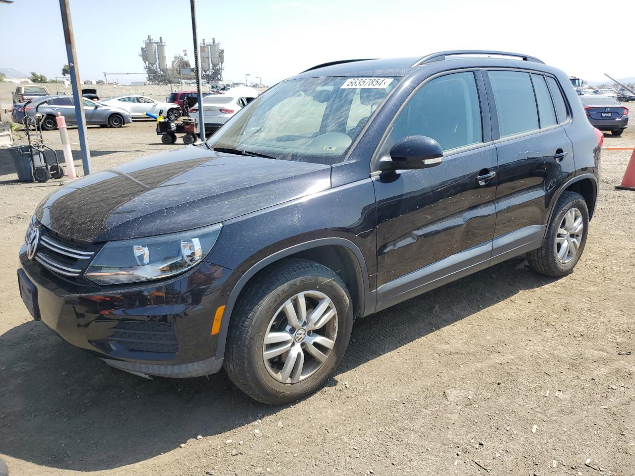 WVGAV7AX9GW515852 2016 VOLKSWAGEN TIGUAN - Image 1