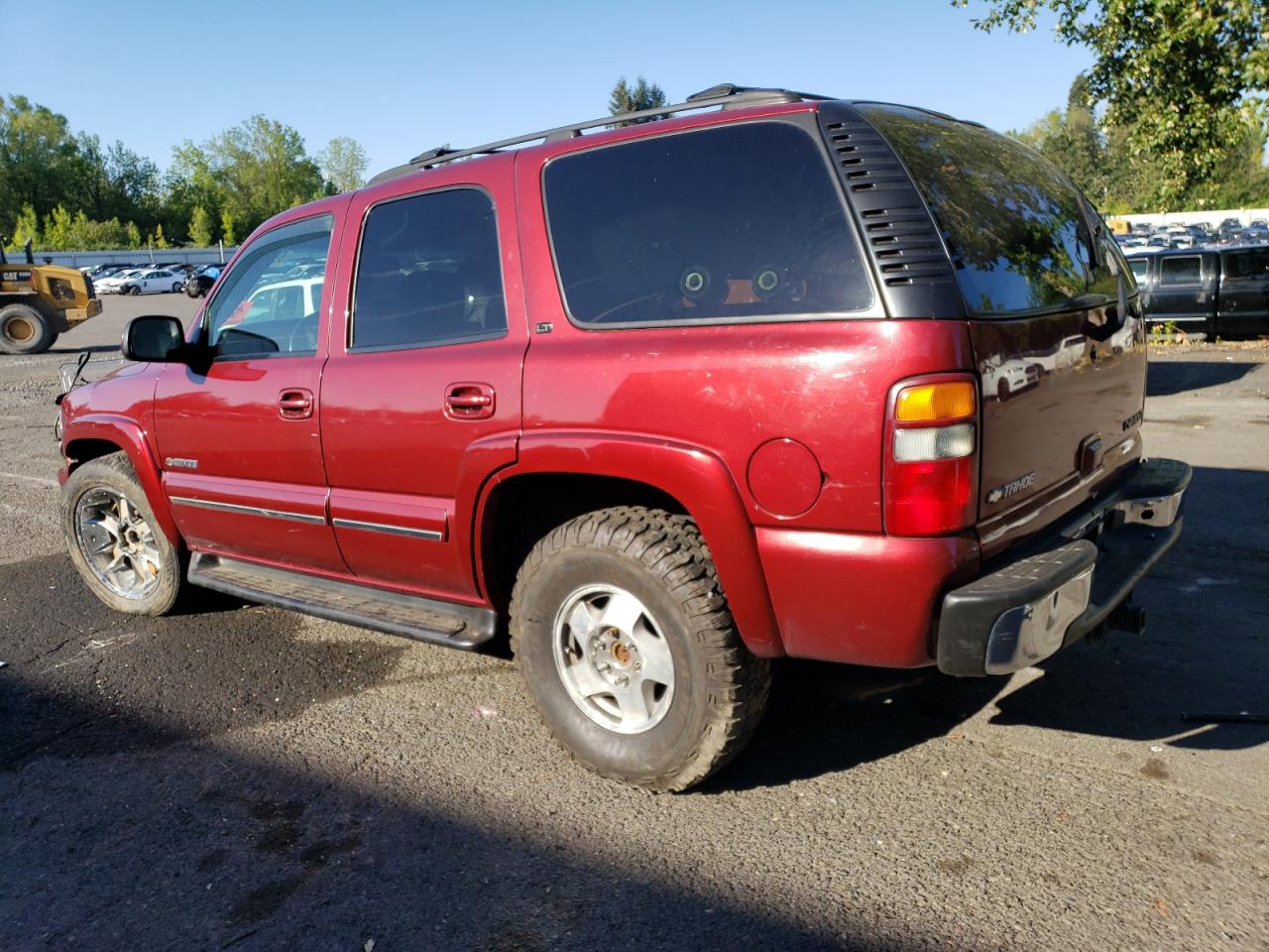 2003 Chevrolet Tahoe - Image 2