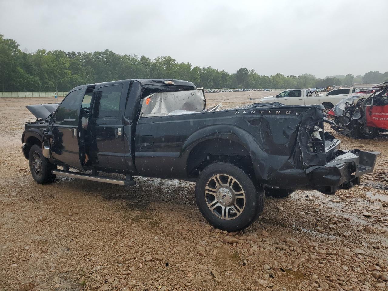 2015 Ford F350 - Image 2