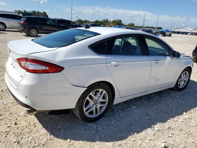  FORD FUSION 2016 Biały