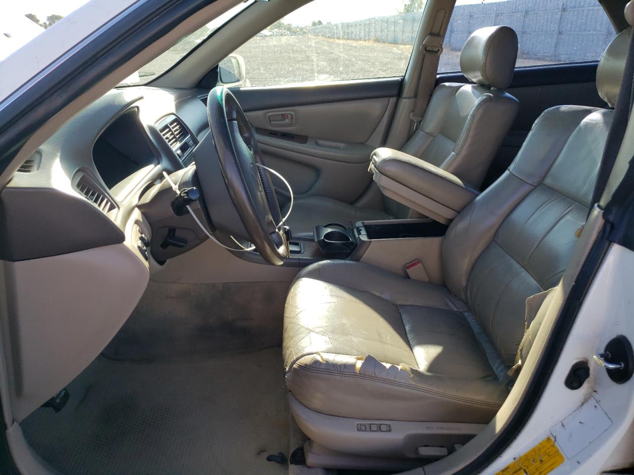 1998 Lexus Es 300 VIN: JT8BF28G2W0143530 Lot: 67268324