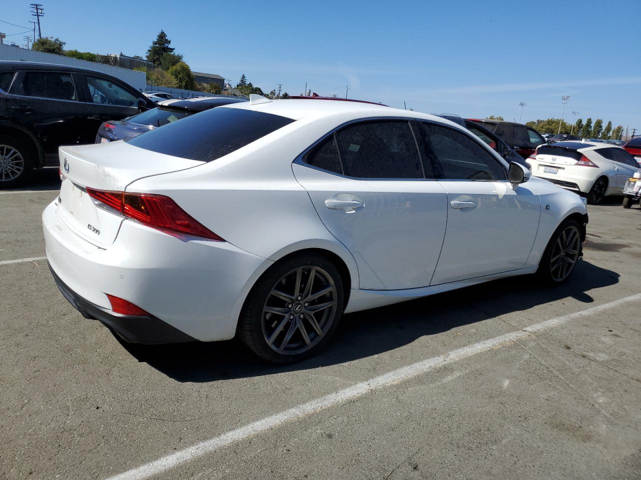2018 Lexus IS - Image 3