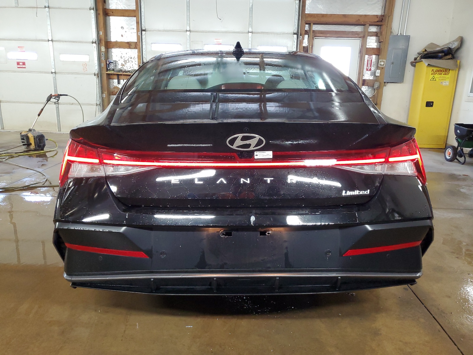 KMHLP4DG2RU769141 2024 Hyundai Elantra Limited