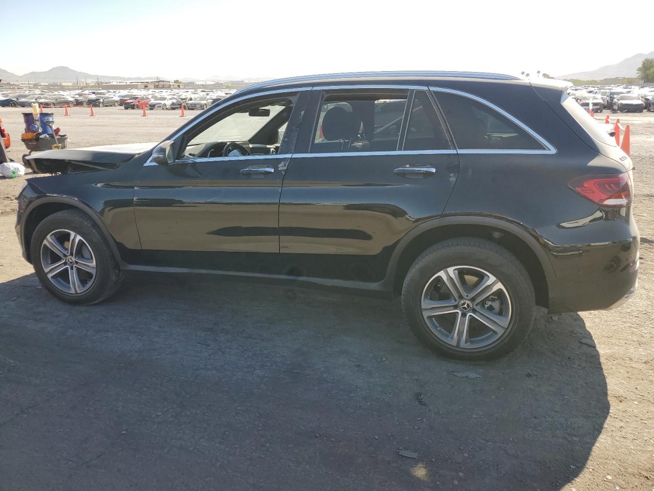 W1N0G8EB8NV327401 2022 MERCEDES-BENZ GLC - Image 2