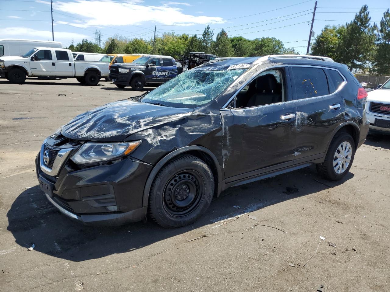 KNMAT2MVXHP523235 2017 NISSAN ROGUE - Image 1