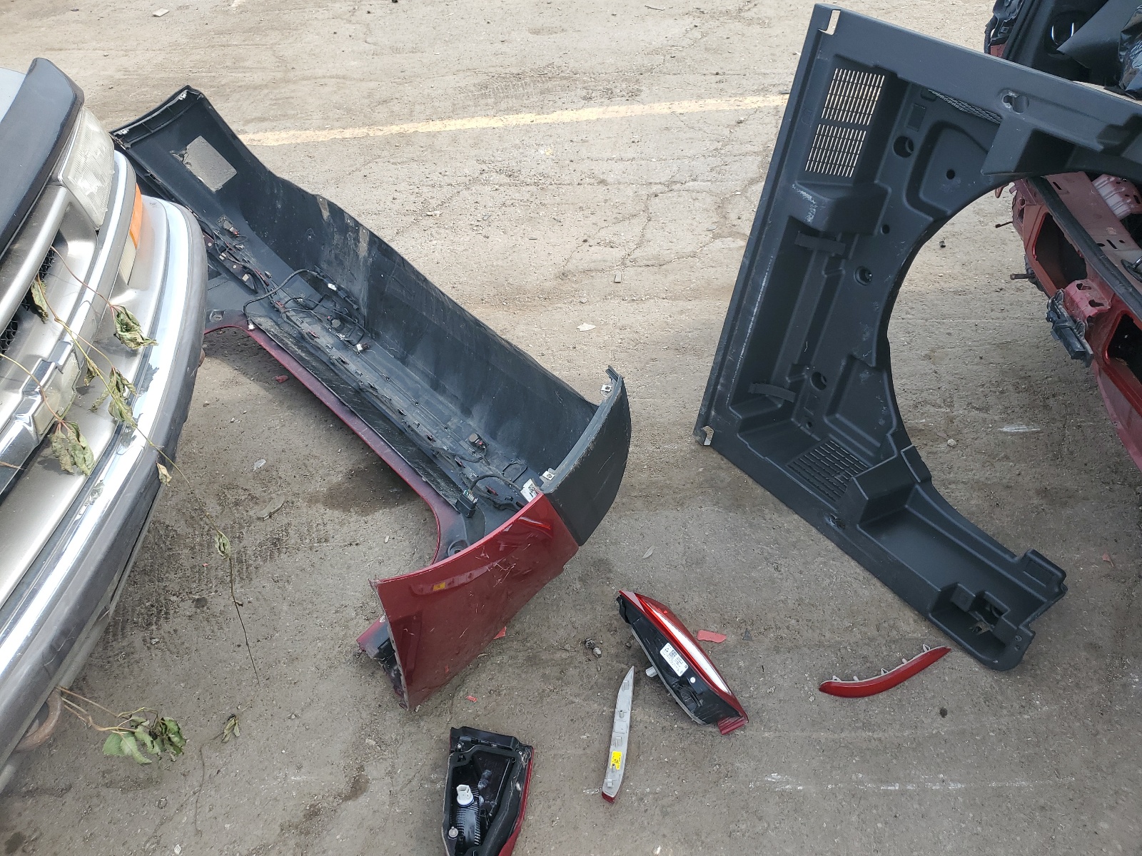 3GNAXMEV8JS541178 2018 Chevrolet Equinox Premier