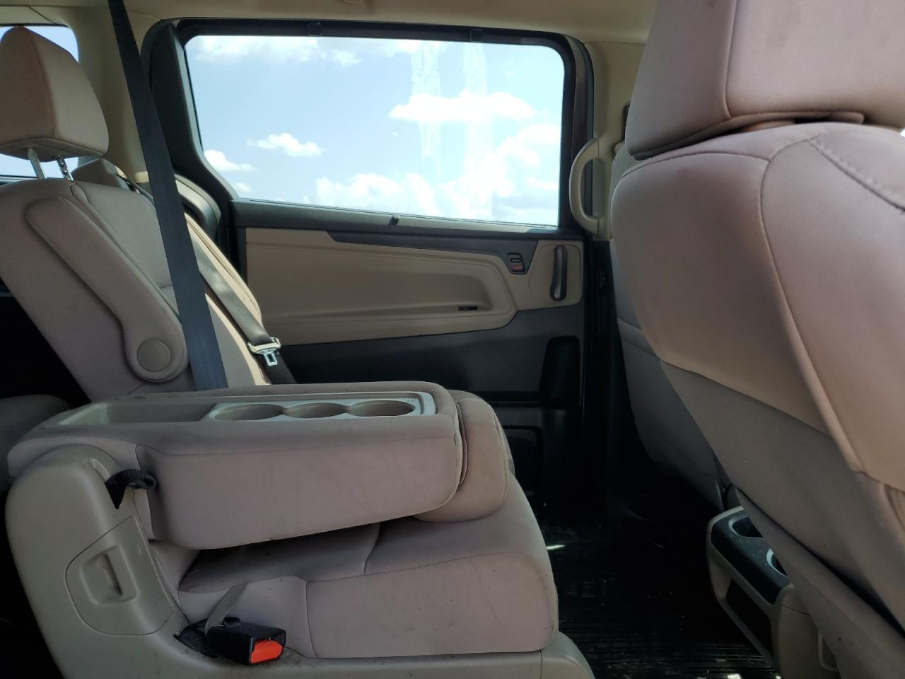 2020 Honda Odyssey - Image 11