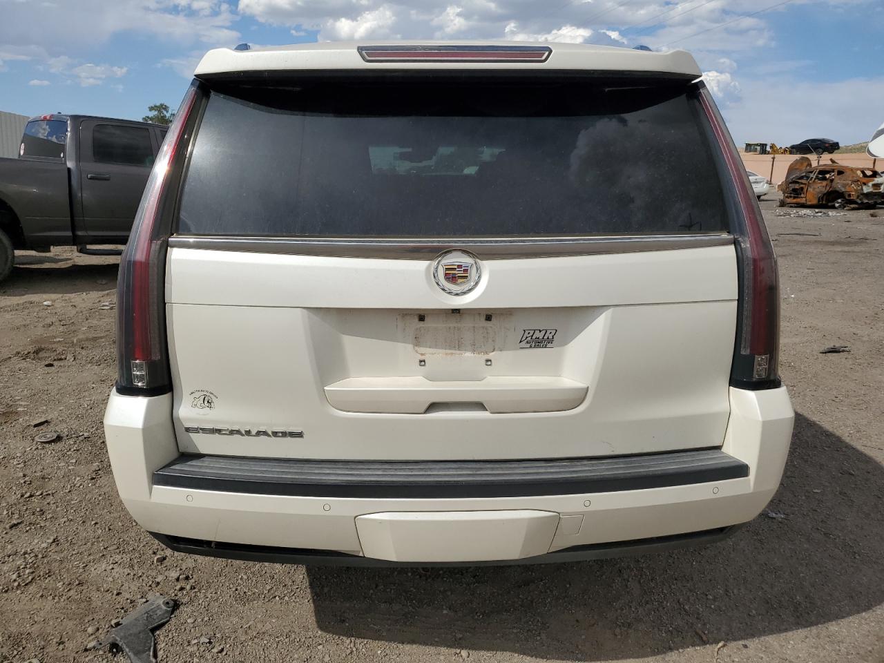 1GYS4JKJ5FR268808 2015 Cadillac Escalade Esv Premium