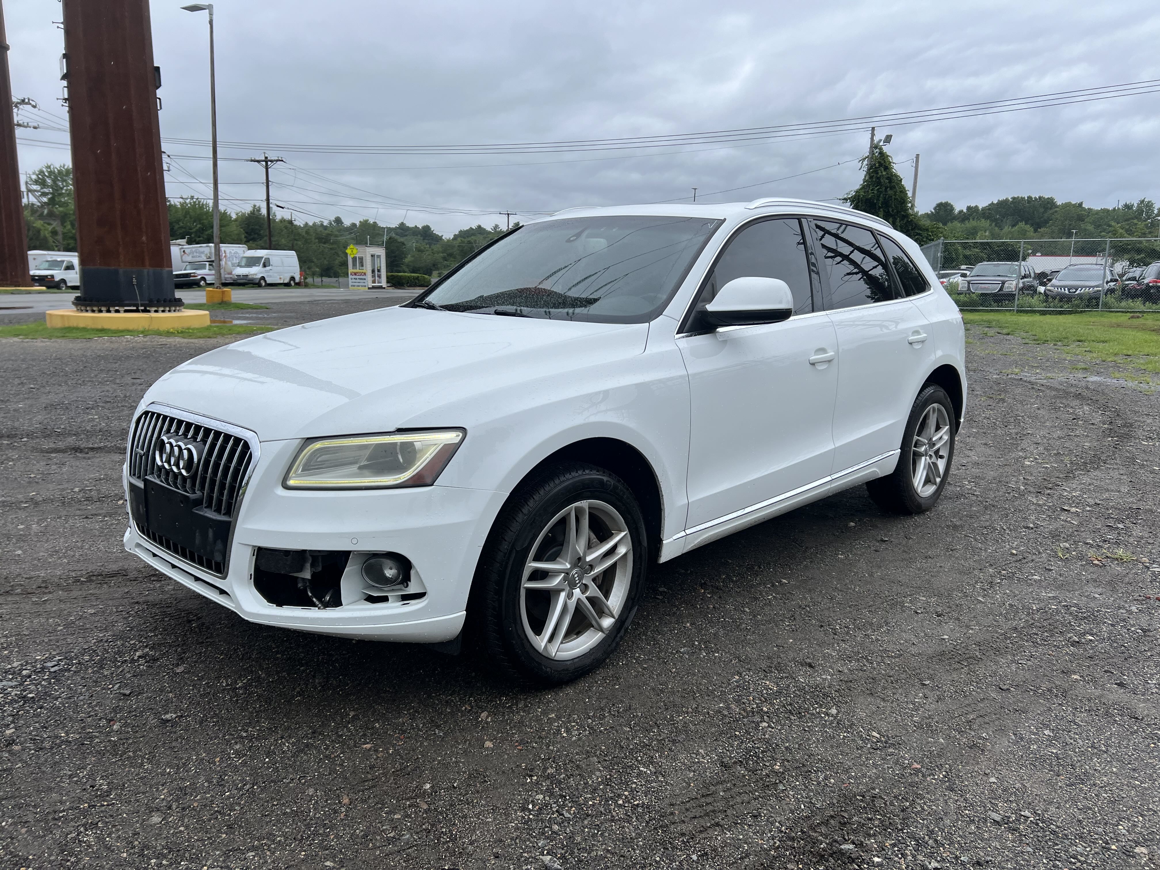 2013 Audi Q5 Premium Plus vin: WA1LFAFP7DA042293