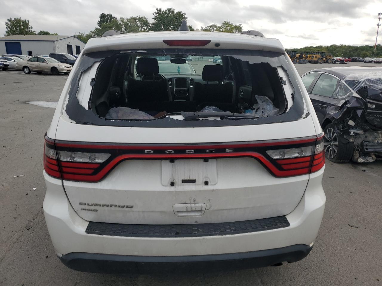 1C4RDJAG5HC667055 2017 Dodge Durango Sxt