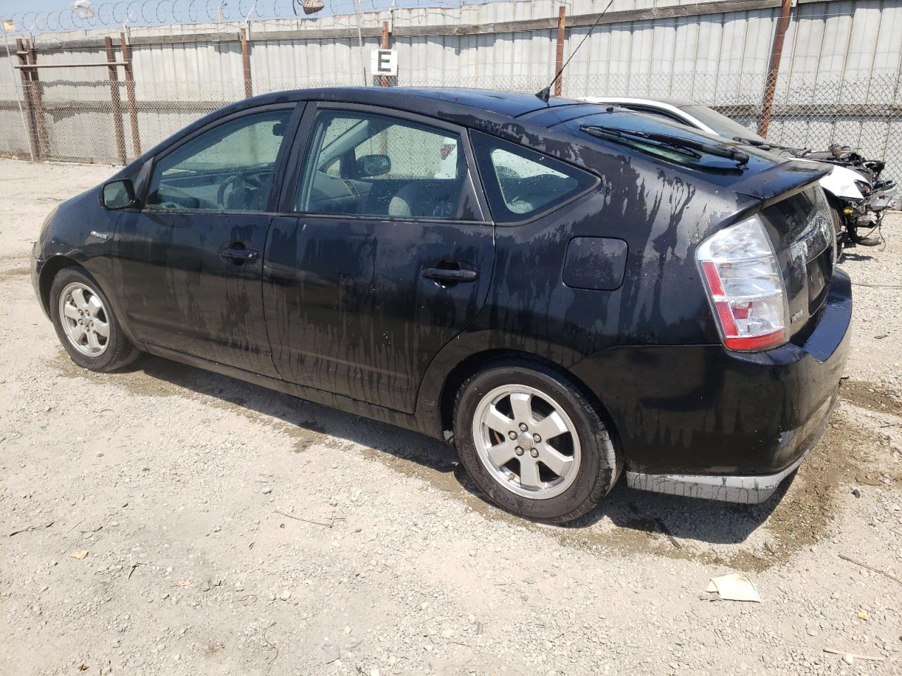 2007 Toyota Prius - Image 2