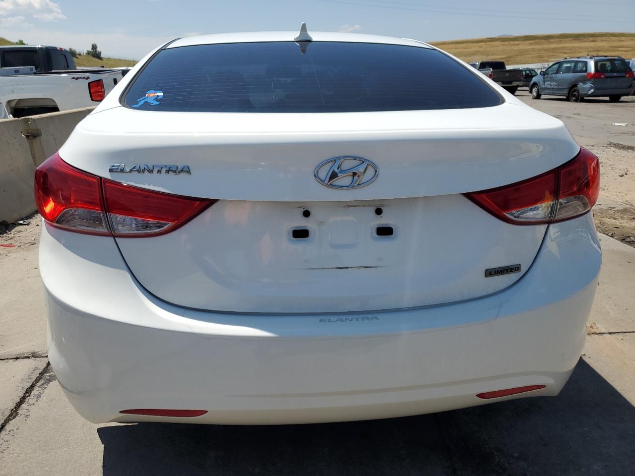 2013 Hyundai Elantra Gls VIN: 5NPDH4AE8DH181238 Lot: 65585944