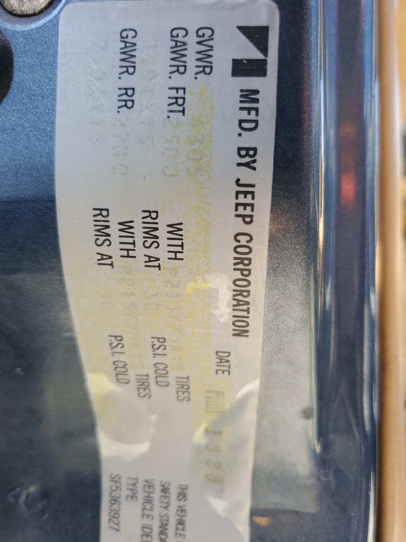 1JCMR7826JT151896 1988 Jeep Cherokee Pioneer