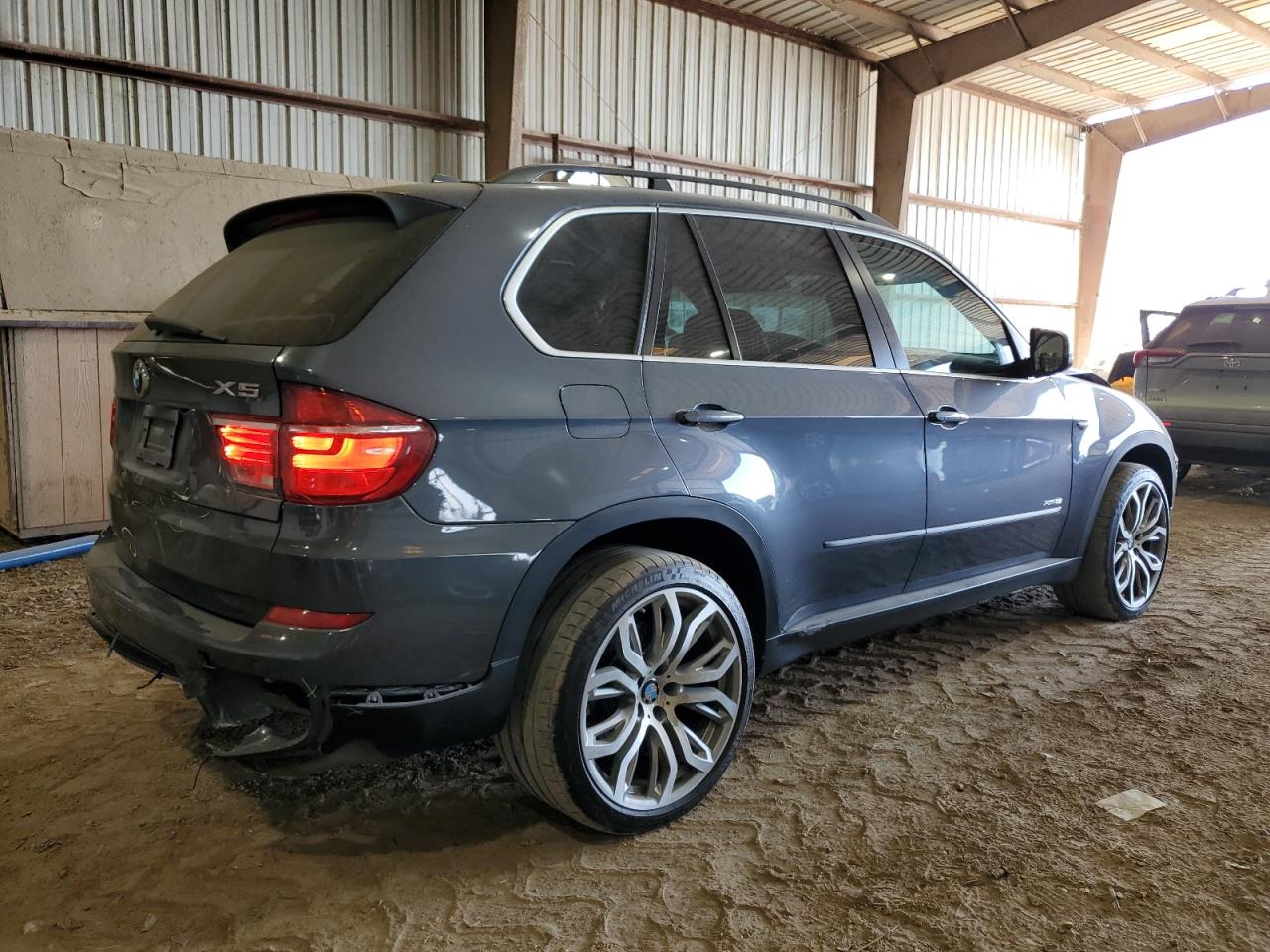 2013 BMW X5 - Image 3