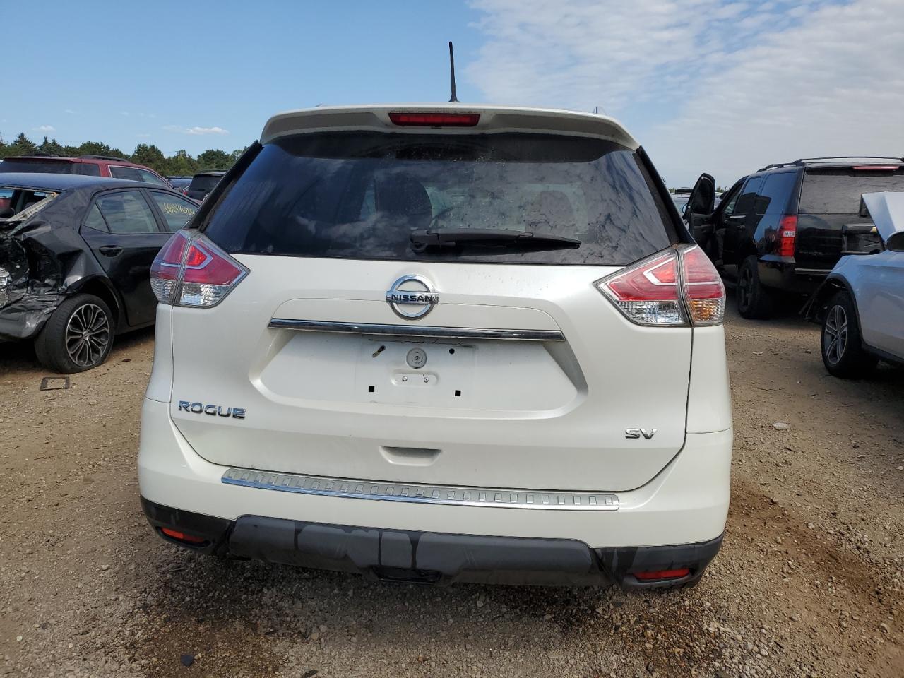 KNMAT2MT8GP599758 2016 Nissan Rogue S