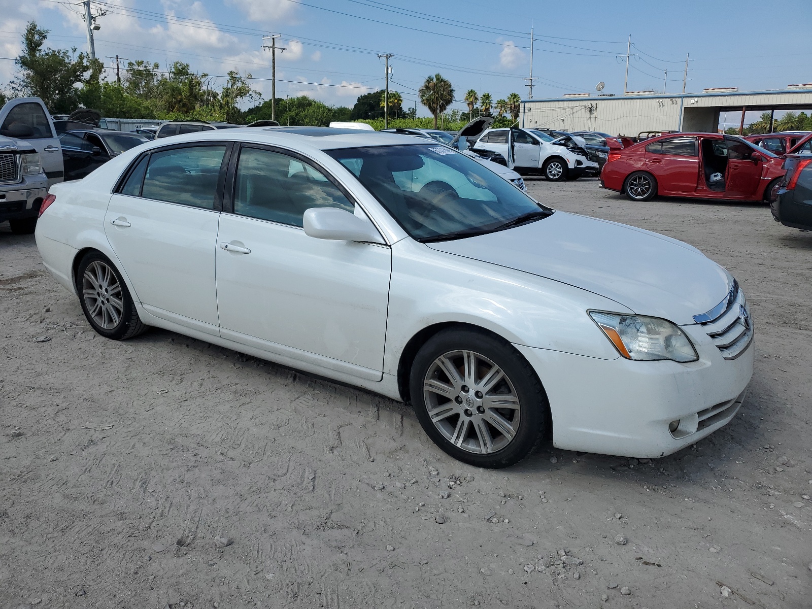 4T1BK36BX5U005229 2005 Toyota Avalon Xl