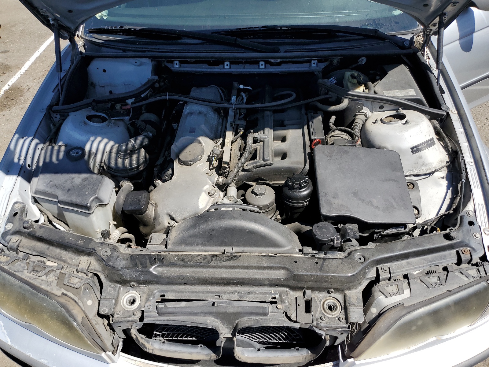 WBAAZ33404KP86464 2004 BMW 325 Is Sulev