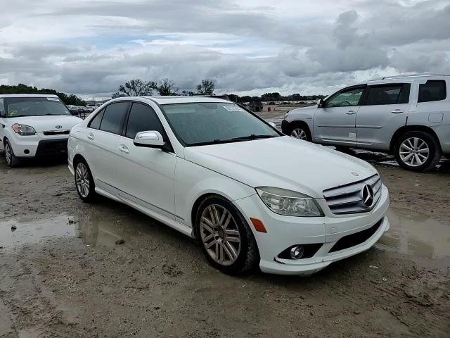 2009 Mercedes-Benz C 300 4Matic VIN: WDDGF81X59R072463 Lot: 68757894